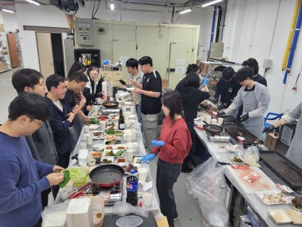 ��� ȸ�ĳ��� ������